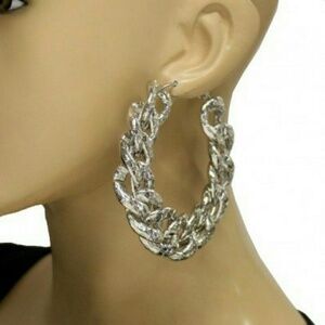 Silver hoop Earrings